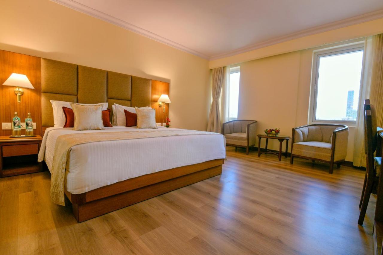 Peerless Hotel Calcutta Extérieur photo