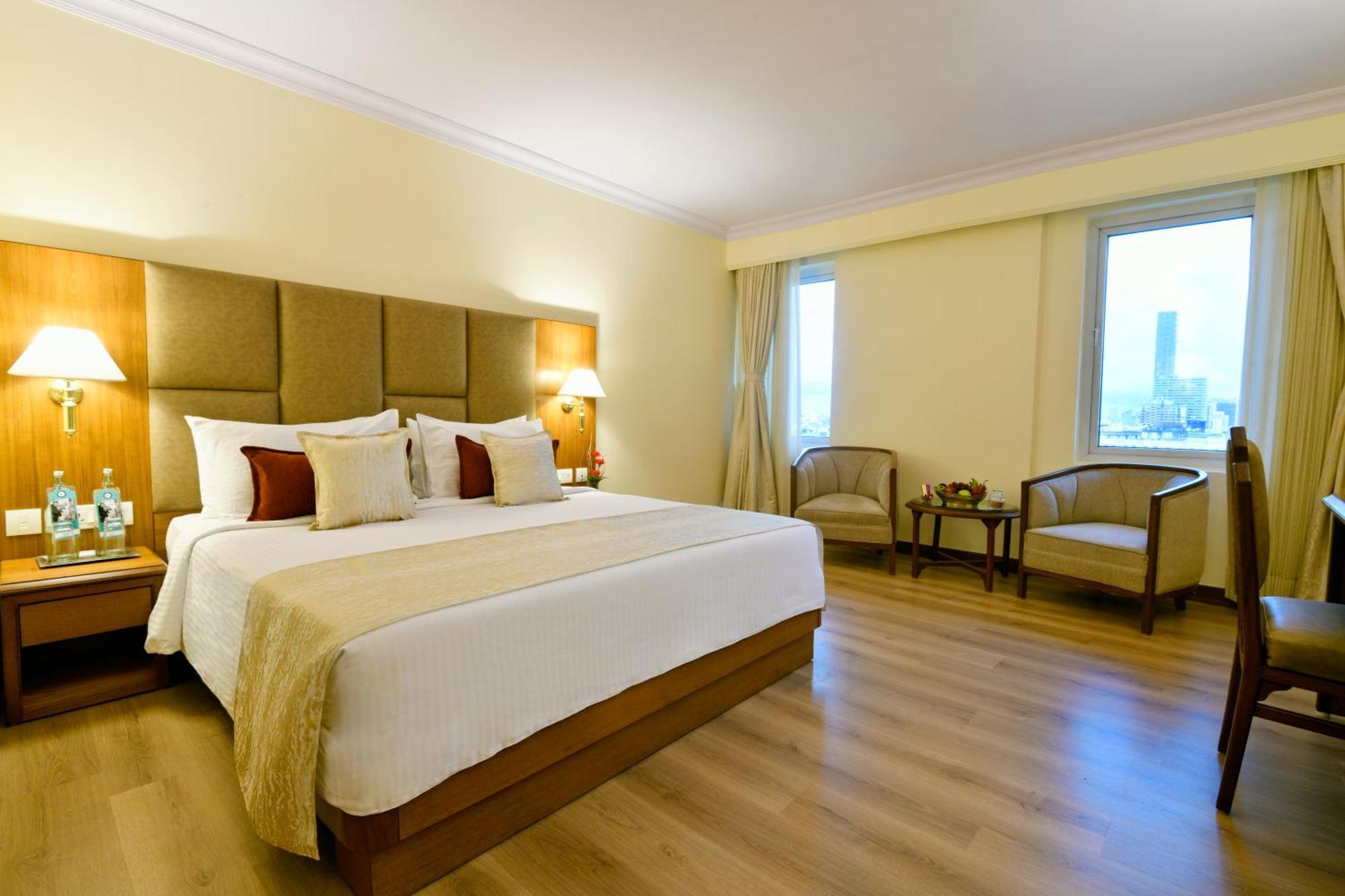 Peerless Hotel Calcutta Extérieur photo