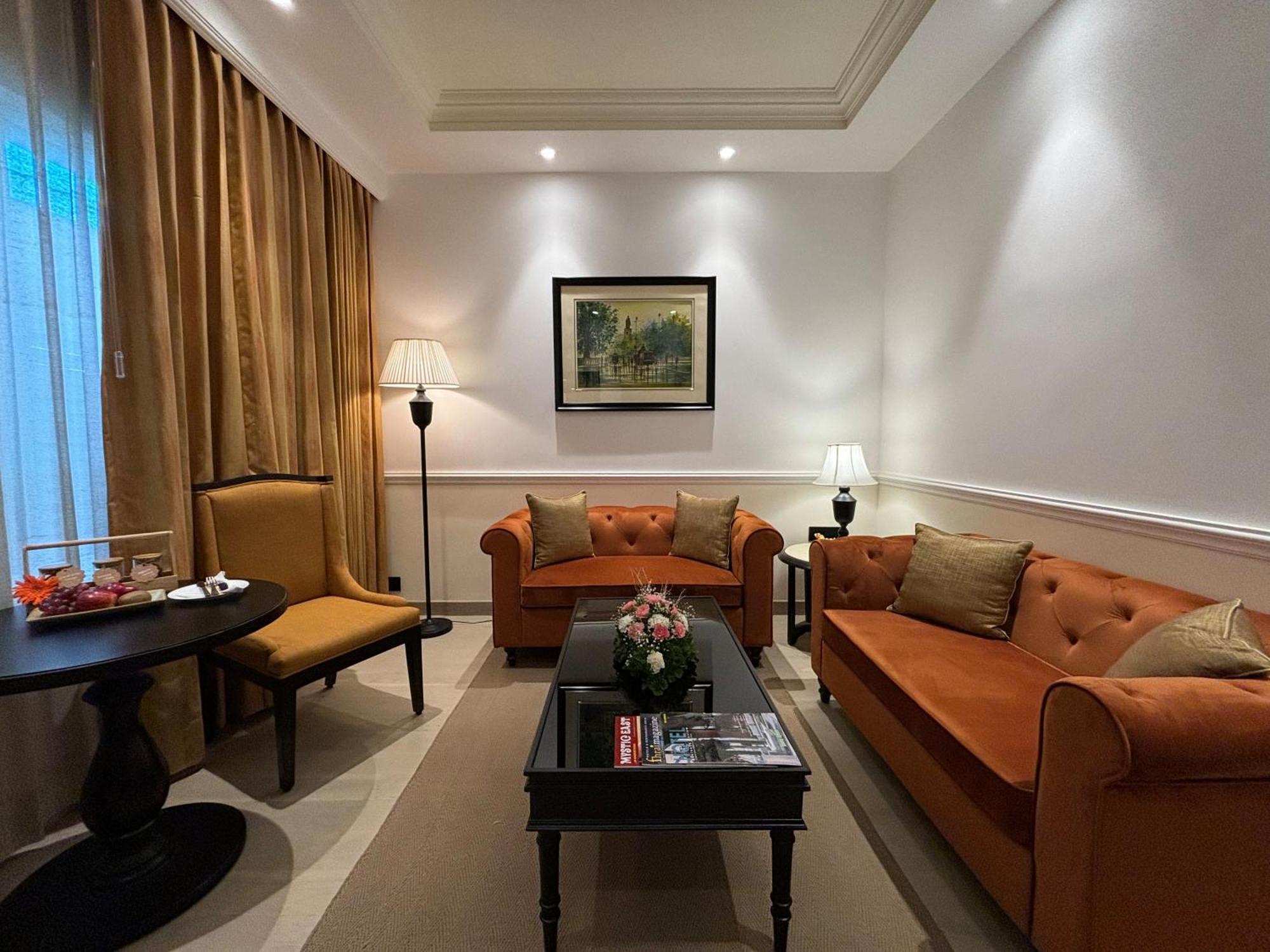 Peerless Hotel Calcutta Extérieur photo