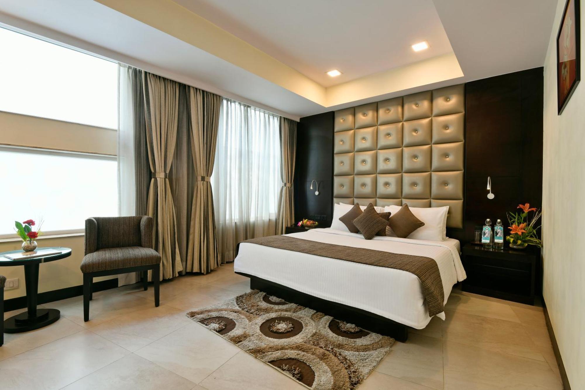 Peerless Hotel Calcutta Extérieur photo