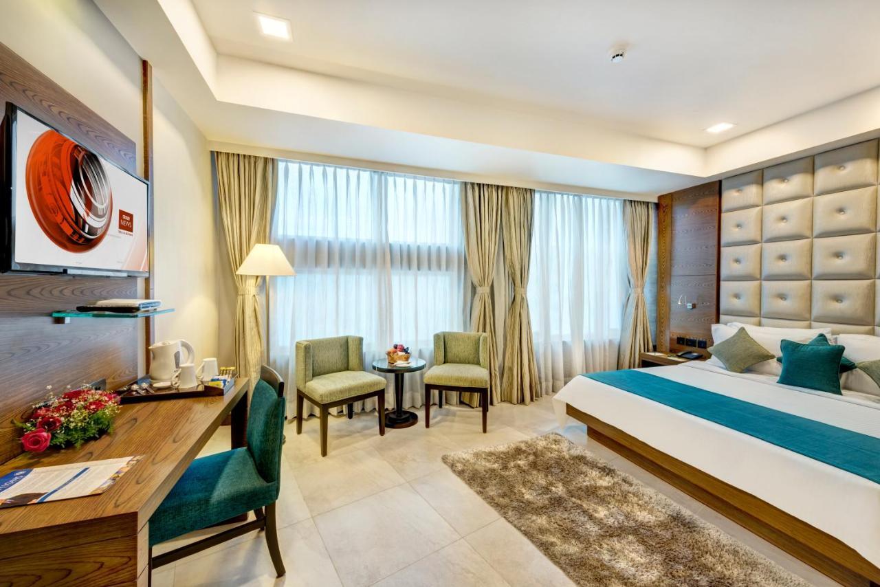 Peerless Hotel Calcutta Extérieur photo